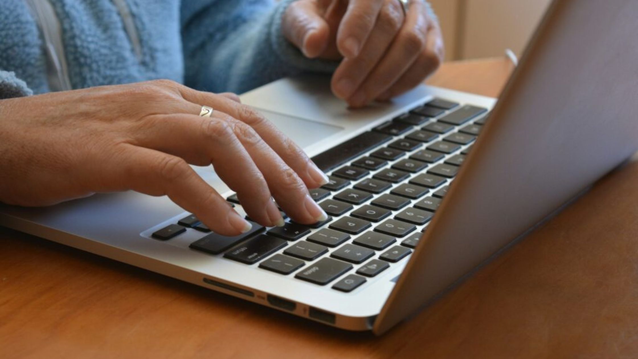 Digital Defense: Simple Ways to Stay Safe Online (No Tech Jargon!)